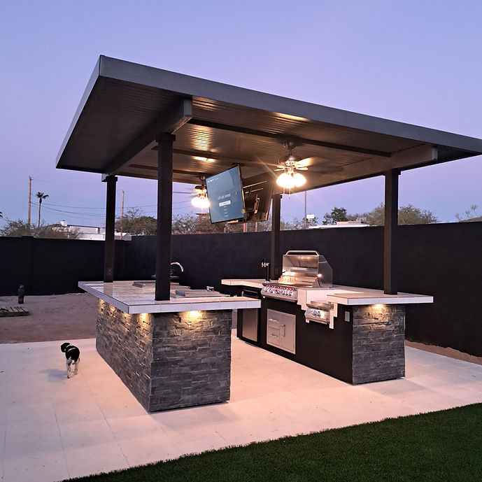 KoKoMo Big Island Sports Bar Outdoor Kitchen Grill – Dual 55” TVs + Built-In BBQ